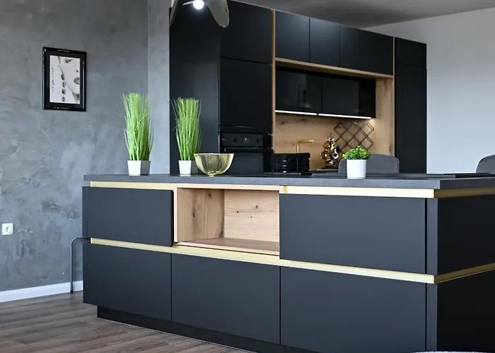 Luxury Fani & Sons Ζαντάρ